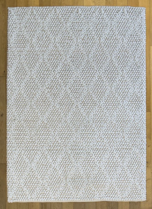 Studio OBS 620 Ivory-7966